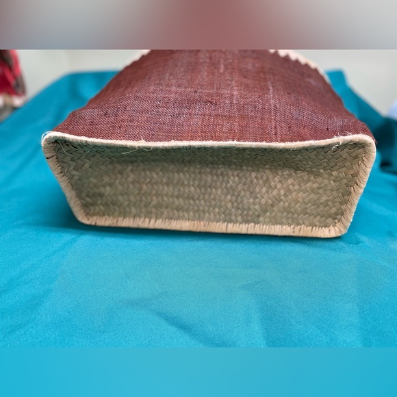 Bath & Body Works Brown and Cream Tote Bag - Picture 3 of 9